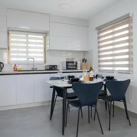Telmar Escape House * Kiti