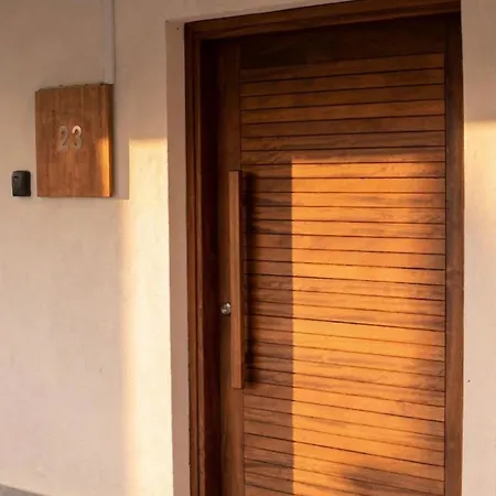 Сasa de vacaciones Telmar Escape House Kiti
